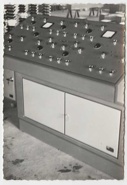 Costruzione dello sbarramento di Gorizia. Quadro di comando delle opere di derivazione. Particolare